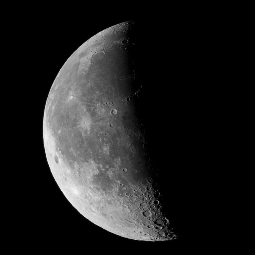 fase lunare ultimo quarto