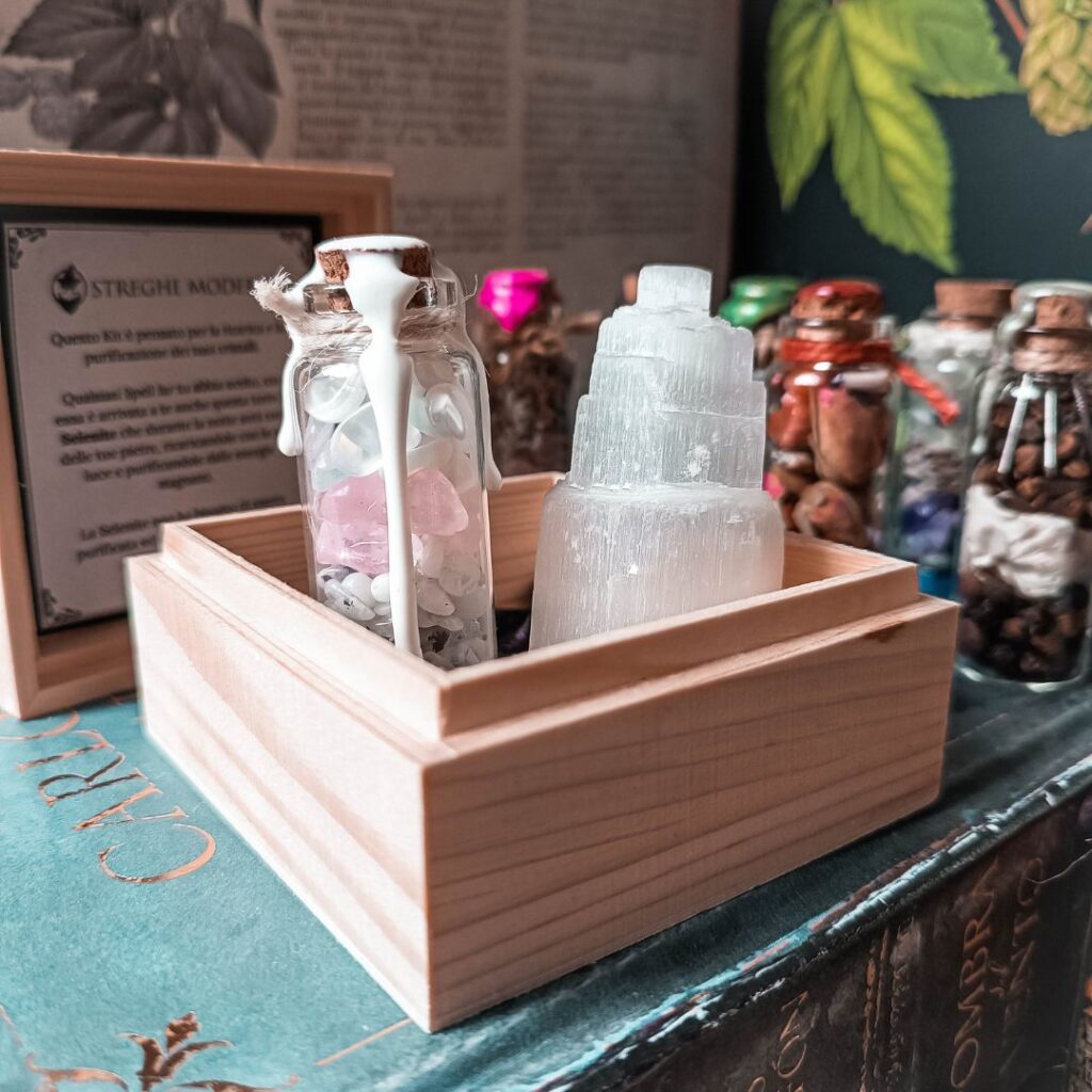 selenite spell jar lunare